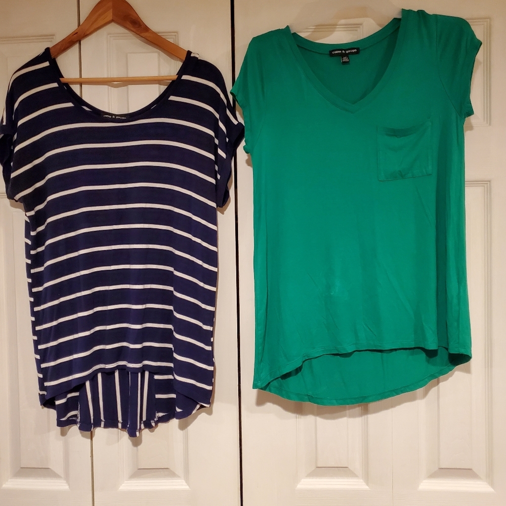2 cable and Guage short sleeve tunic shirts size small
